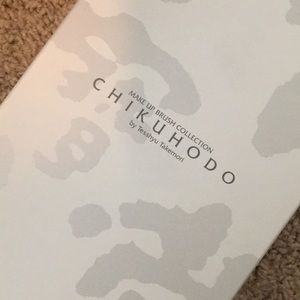 Chikuhodo Brush Set